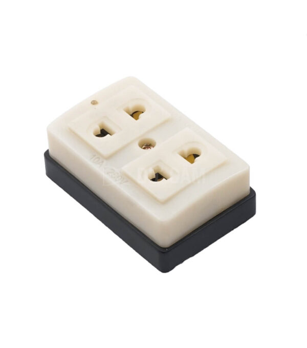 Ổ Cắm Nổi 4 Lỗ Thân Thiện Với Người Sử Dụng