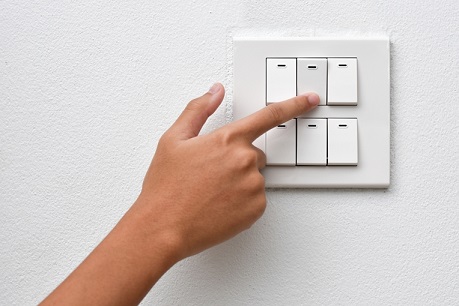 Lắp công tắc điện